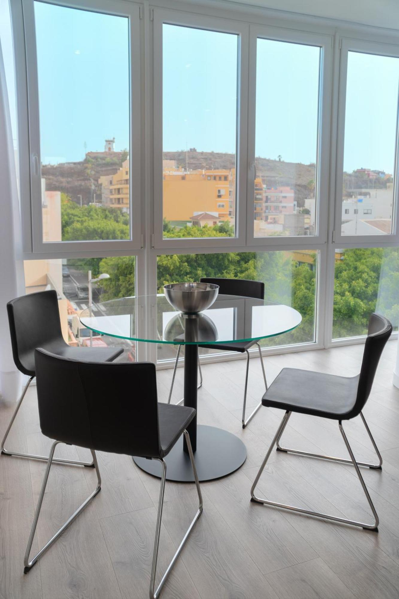 Lauser City Suites Los Llanos De Aridane Chambre photo